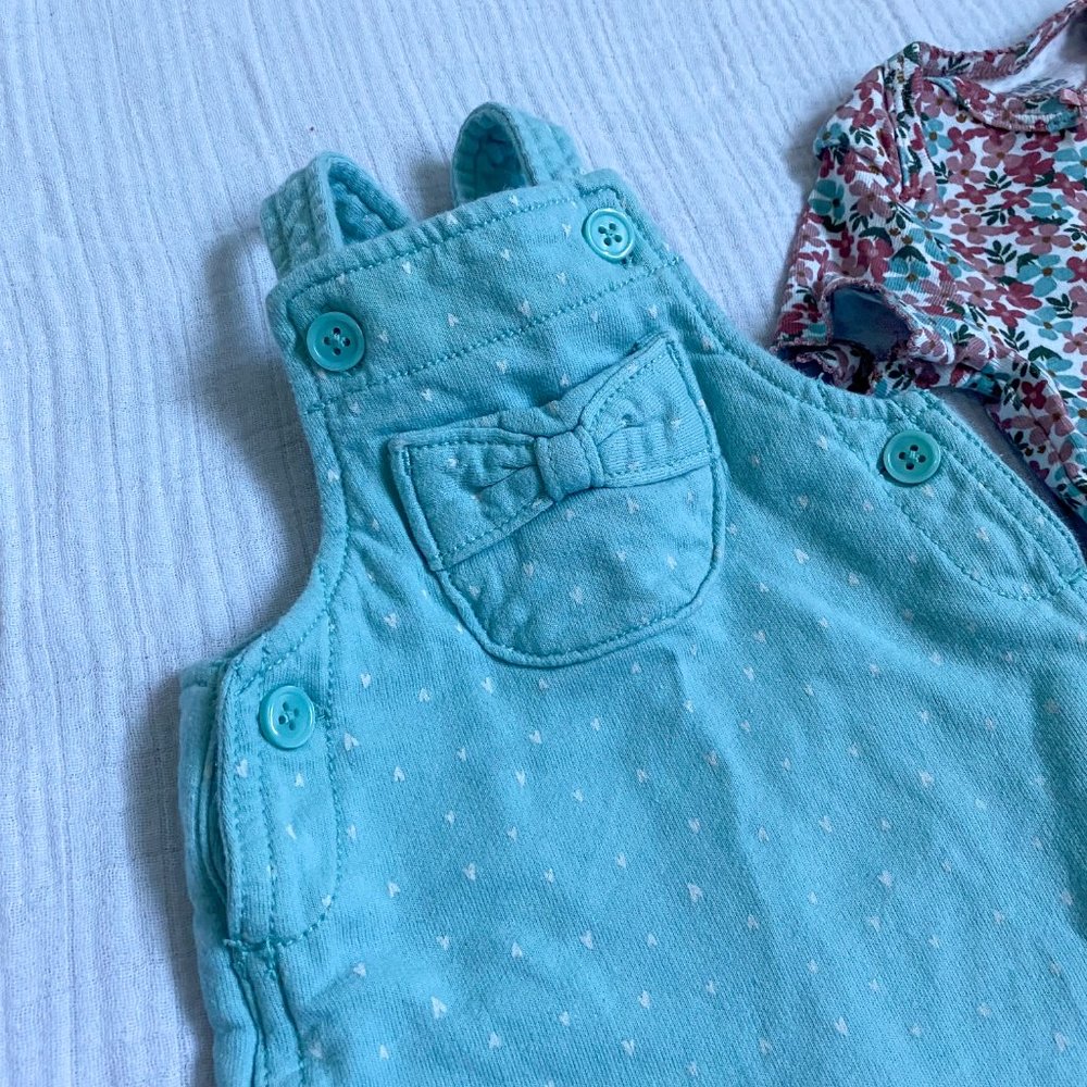 Outfit Bundle - Picture 2 of 3